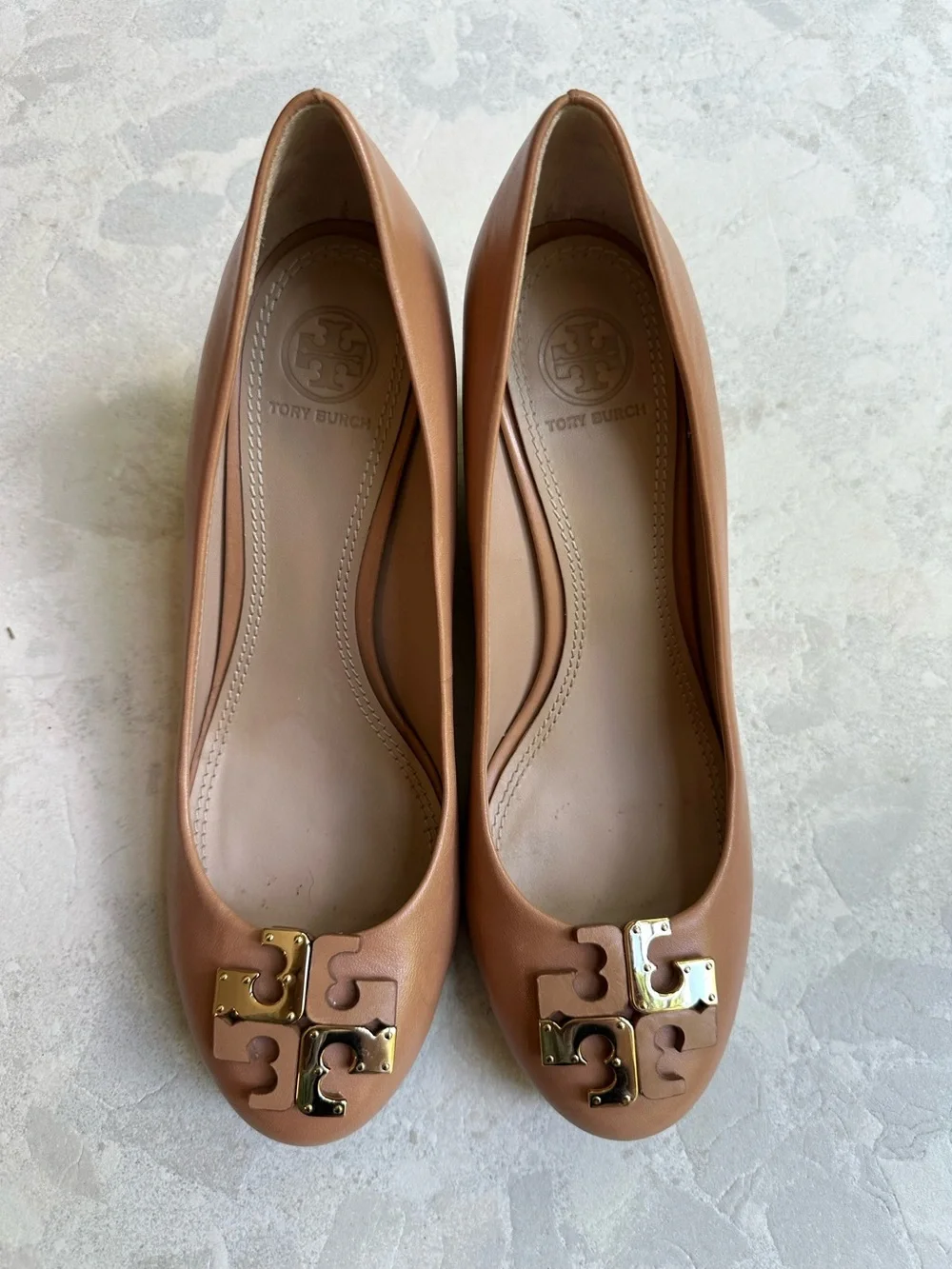 Tory Burch Brown Leather Lowell Wedge Pumps | Size 8